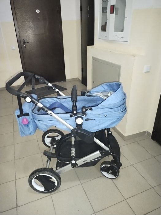 Продам коляску для новорожденного