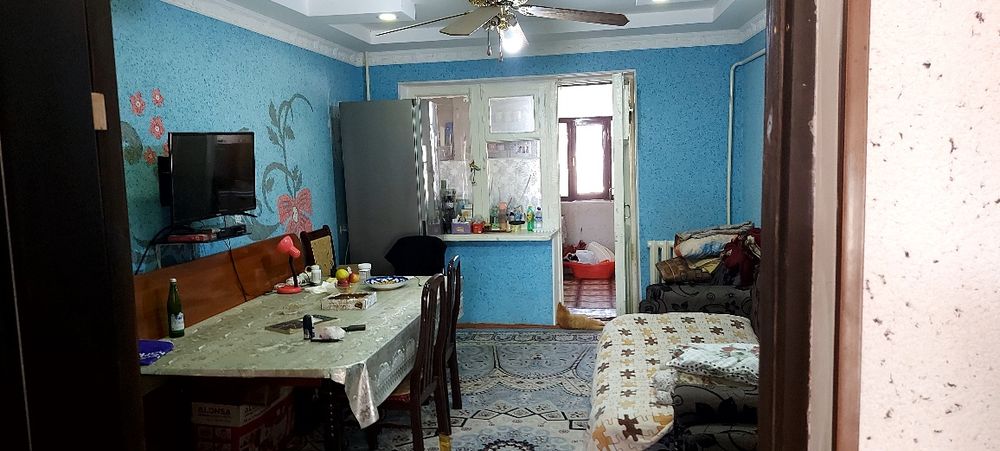 Продам 3ком квартиру в центре.