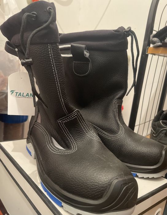 Спец обувь 42 р. Новая