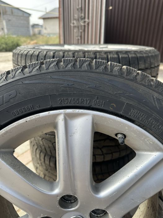 Шина с дисками оригинал