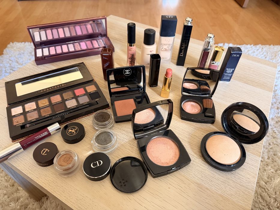 Разпродажба козметика Chanel Dior Mac Charlotte tilbury Mac Huda ABH