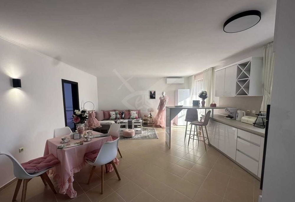 Продава се Тристаен апартамент в Ахелой - 106 кв.м за 1293 €/кв.м - Снимка #1