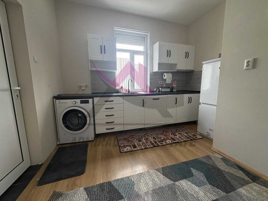 Дава се под наем Тристаен апартамент в Варна, Погреби - 63 кв.м за 450 € - Снимка #2