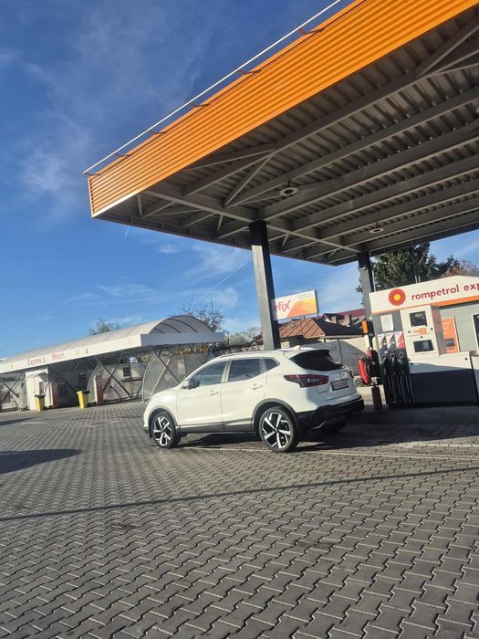 Nissan Qashqai j11 tekna plus 1.5 diesel fara ad blue.