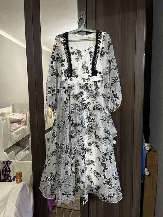 Платье  на выпускной