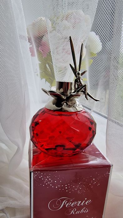 Feerie Rubis Van Cleef and Arpels