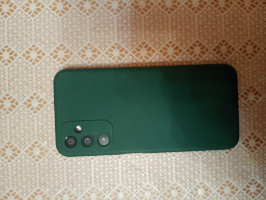 Продавам чисто нов Samsung GalaxyA14,с протектор(2резерва)с гръб(зелен