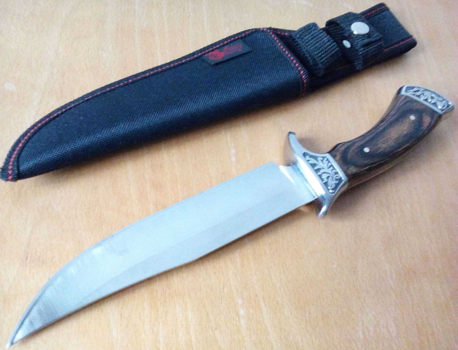 нож за лов риболов и туризъм