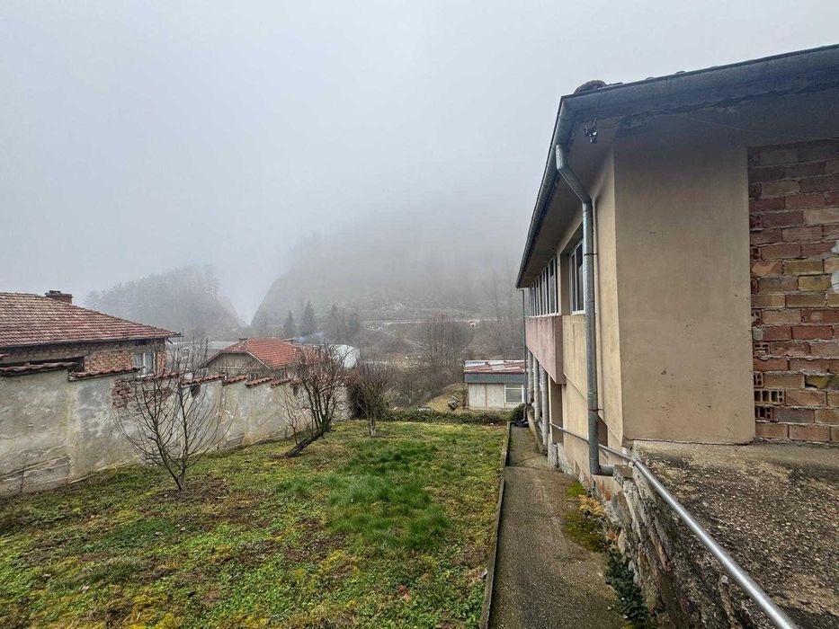 Триетажна Къща гр. Габрово, Хаджицонев Мост