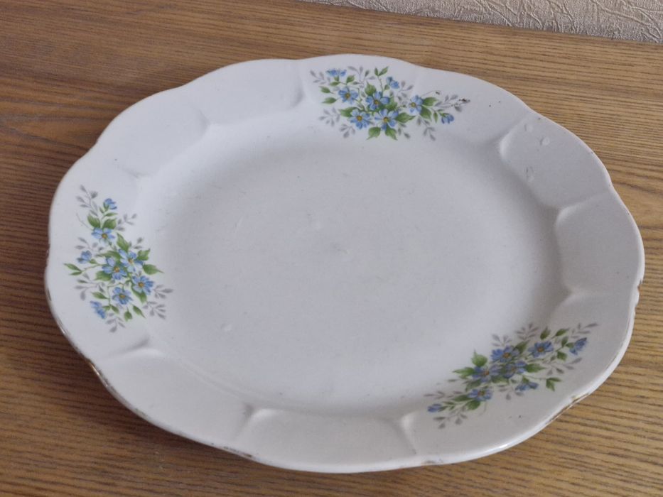 Супница + блюдо.