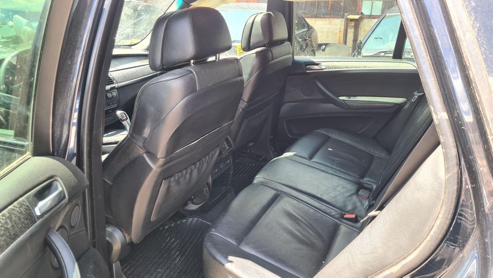 BMW E70 3.0SD 286кс M-пакет  комфортен салон НА ЧАСТИ!