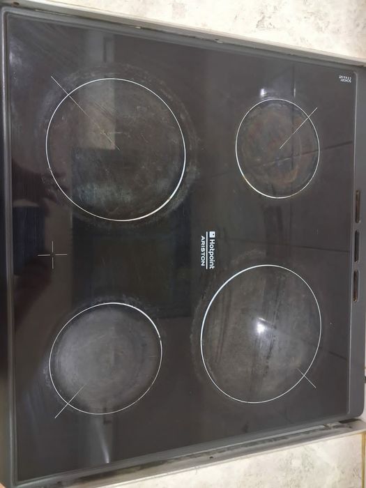 Продам плиту Аристон