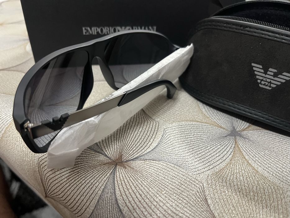 Слънчеви Очила Emporio Armani