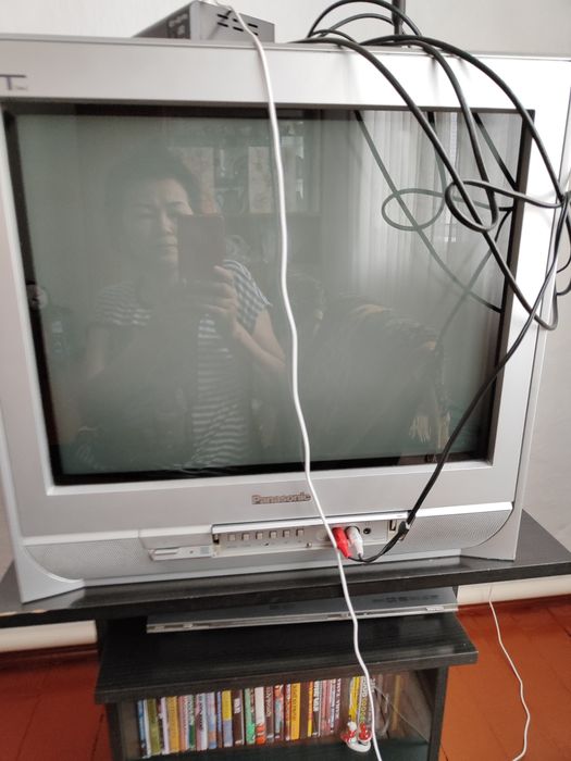 Телевизор panasonic