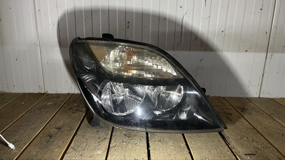 Ляв и десен фар Renault Scenic 1999-2003