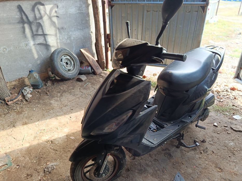 Продам скутер vento corsa 125cc
