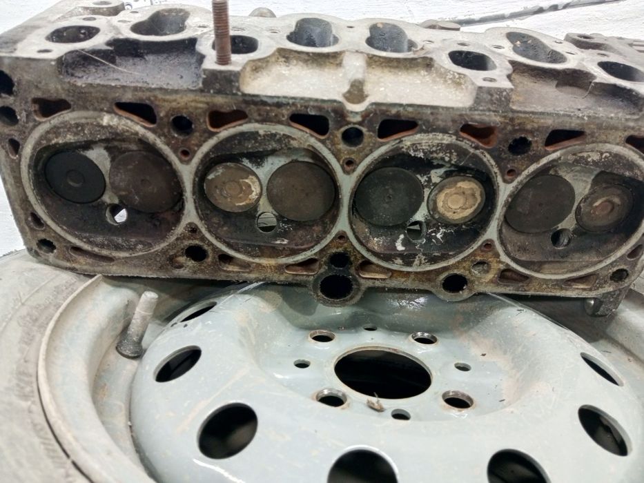 ГБЦ 2.0 2Eмотор Volkswagen Passat