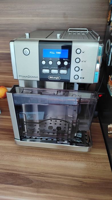 Delonghi PrimaDonna ESAM6600