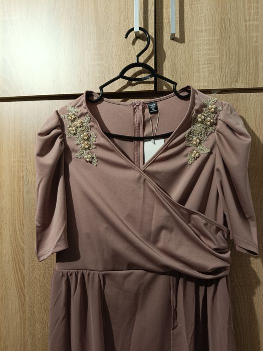 Rochie nouă,  1XL