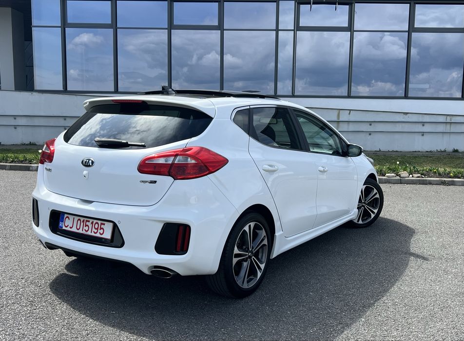 Kia Ceed GT Line 1.6 CRDI 136 CP Euro 6