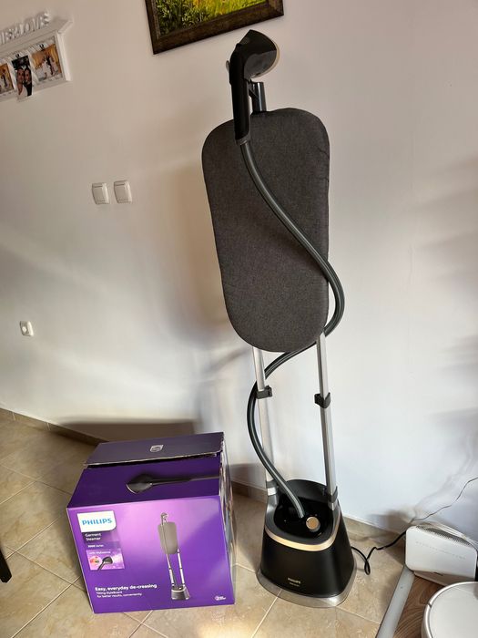 Ютия с пара Philips вертикално гладене