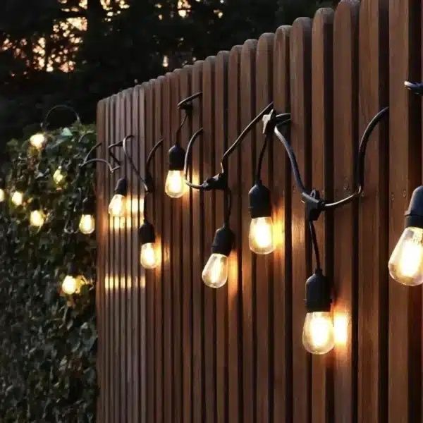 Ghirlanda luminoasa pentru gradina 10m, lumina calda (3000 K), protectie IP44, 10 becuri LED exterior