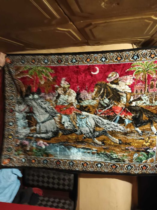 Vand Carpete cu rapirea din serai si altele
