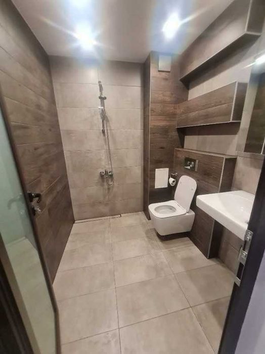 Тристаен ап. под наем в кв. Надежда 2