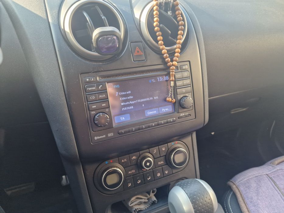 Продаю Qashqai +2  j 10 рест