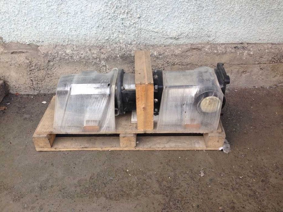 Насос Grundfos CR 32-3-2  A-F-A-E--HQQE