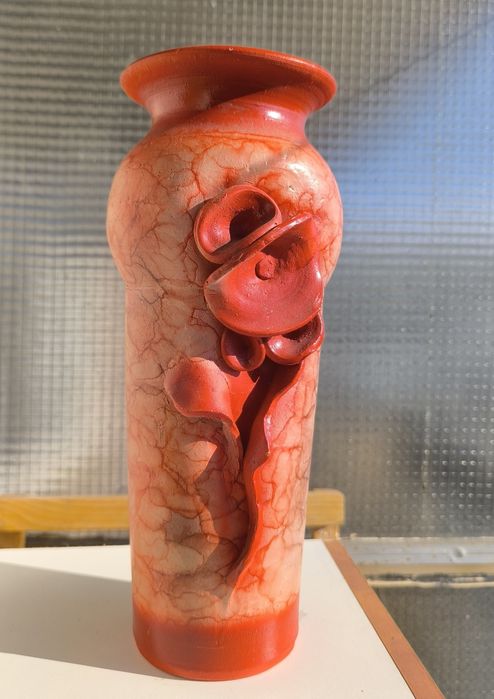 2 броя червени вази Троянска керамика