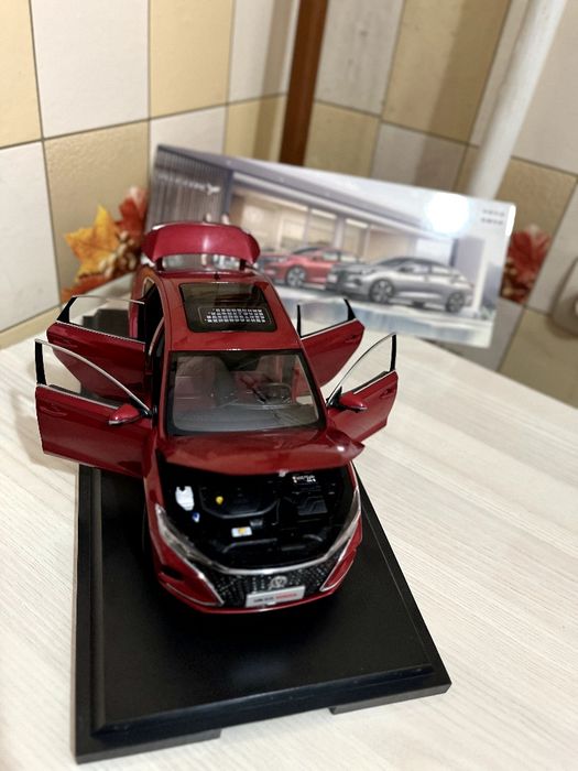 Коллеционная машинка JAC