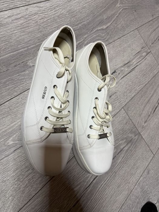 Мъжки кецове Guess