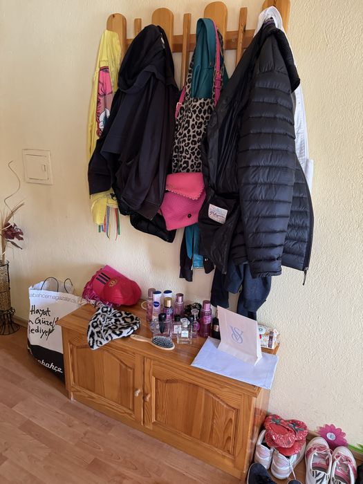 Мебели от  масив