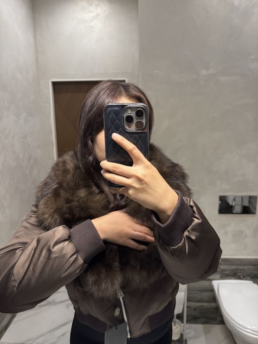 Куртка зимний продается по городу Алматы