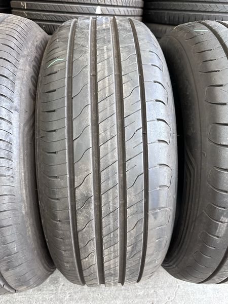 235/60/18 GOODYAER 4бр
