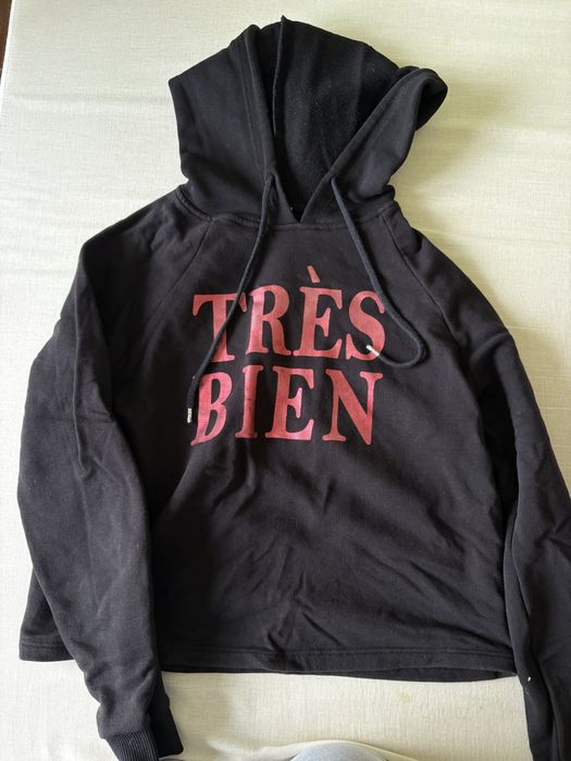 Късо сако Zara-10€ ,всички блузки по 5€. S размер.