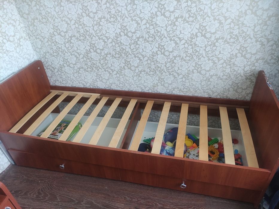 Продам кровать трансформер