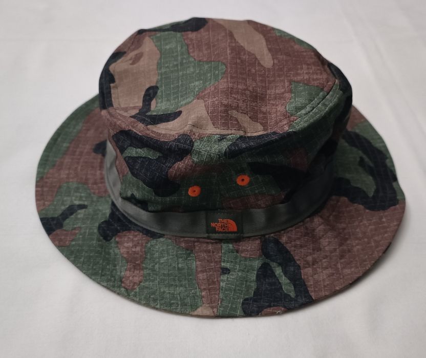 The North Face Camouflage Bucket Hat оригинална шапка Универсален р-р