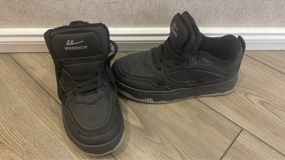 Ботинки Warrior 38 размер