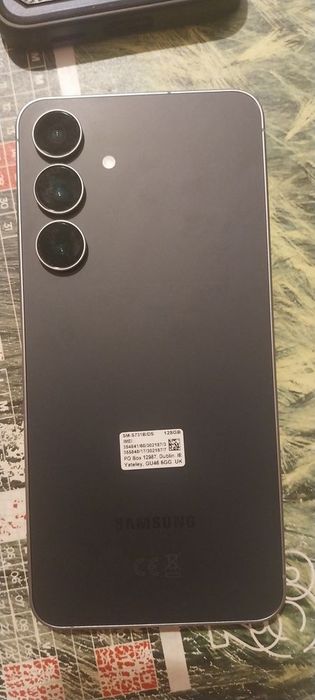 Vand samsung S25FE