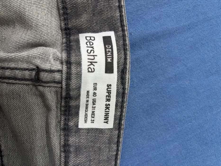 Blugi bershka skinny marime 31 M