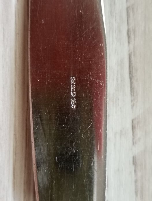 Două cuțite de masă placate cu argint, de proveniență rusă, URSS vintage