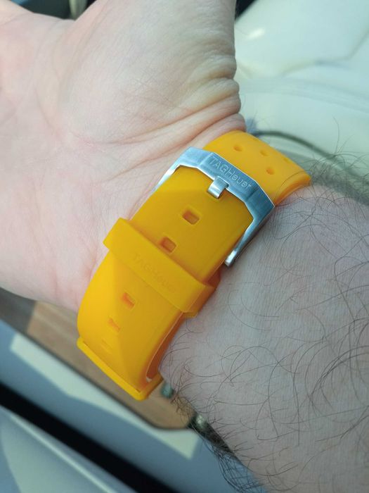 Curea ceas Tag Heuer silicon Galbena (Lemon Yellow)