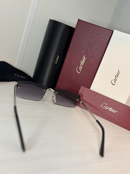 Vand ochelari cartier noi
