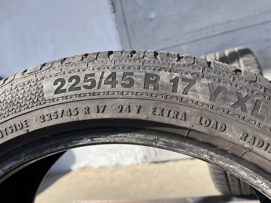 2 бр. летни гуми 225/45/17 Barum 5/6 mm DOT 4616