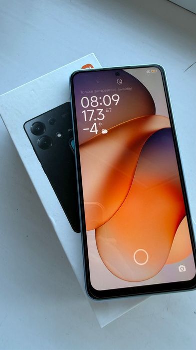 Срочно продам Редми ноте 13 в идеальном состоянии.