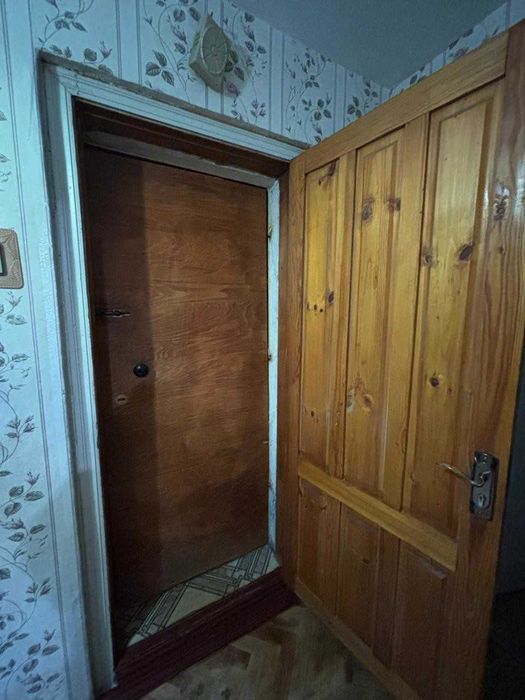 Продается 2-х квартира в 7 мик-не