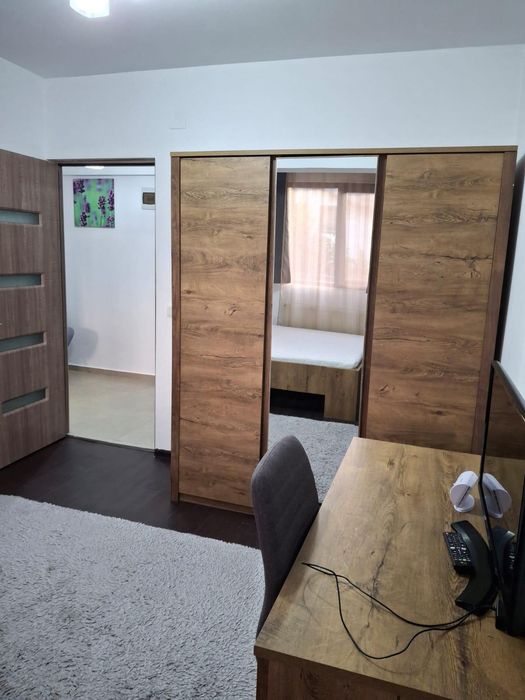 Ap. 1 cam. D bloc nou, 30 mp, Centru - Palas privat