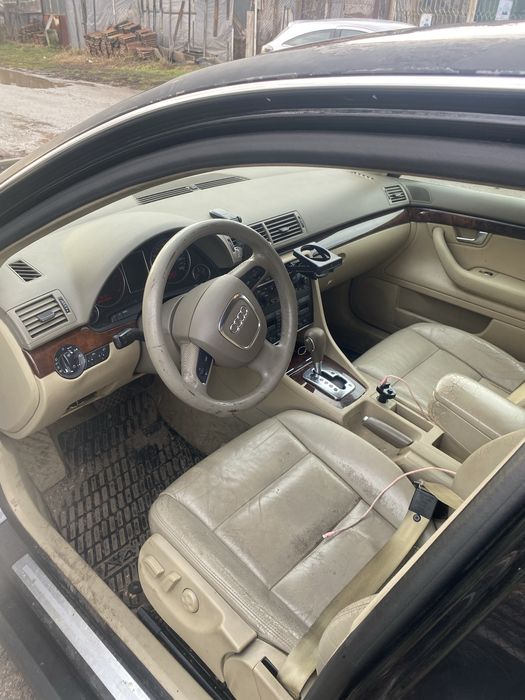 Ауди а4 б7 3 броя на части.